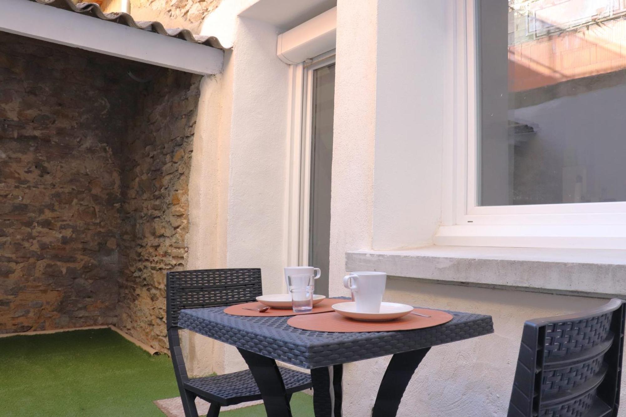 Superbes Appartements Modernes Et Neufs Bagnols-sur-Cèze Esterno foto
